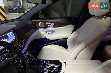Седан Mercedes-Benz E-Class 2016 в 