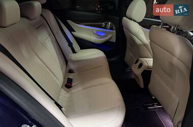 Седан Mercedes-Benz E-Class 2016 в 