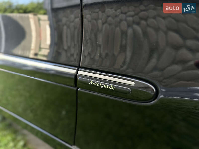 Седан Mercedes-Benz E-Class 2003 в Сваляве