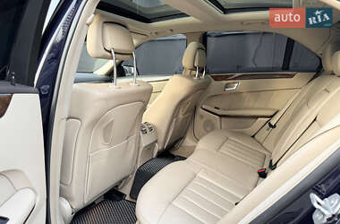 Седан Mercedes-Benz E-Class 2011 в 