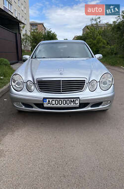 Седан Mercedes-Benz E-Class 2006 в Коростене