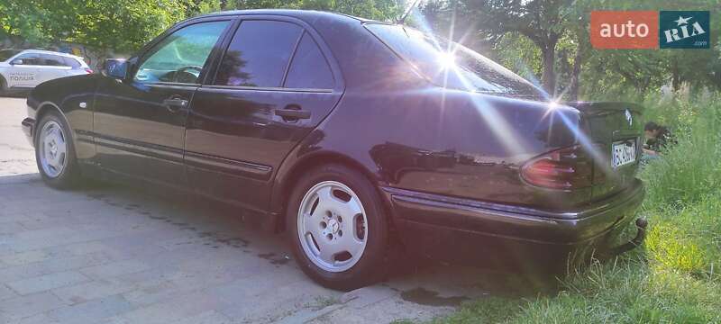 Седан Mercedes-Benz E-Class 1999 в Львові фото 5 Седан Mercedes-Benz E-Class 1999 в Львові