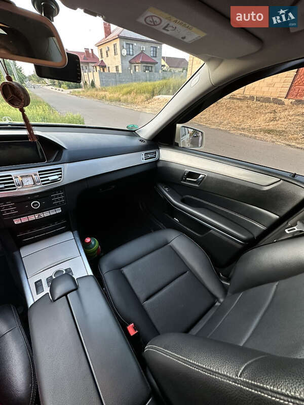 Седан Mercedes-Benz E-Class 2015 в Одесі