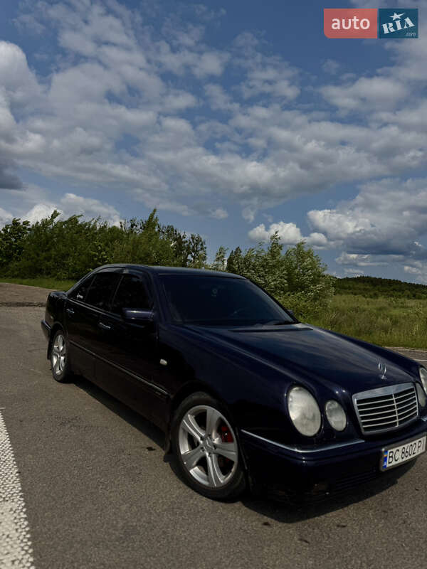 Mercedes-Benz E-Class 1998