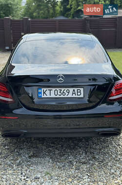 Седан Mercedes-Benz E-Class 2016 в 