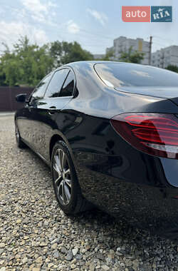 Седан Mercedes-Benz E-Class 2016 в 