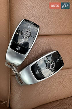 Кабриолет Mercedes-Benz E-Class 2019 в 