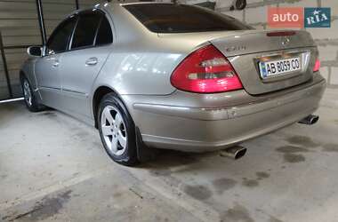 Седан Mercedes-Benz E-Class 2005 в Калиновке