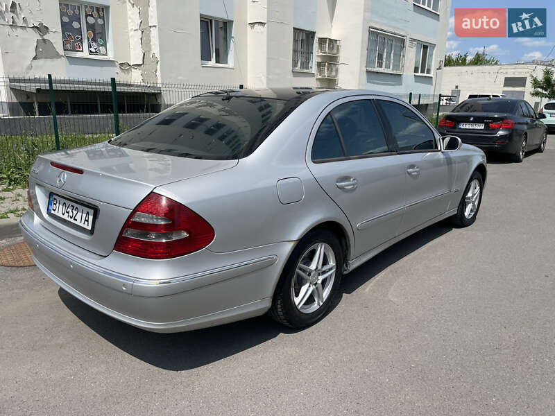 Седан Mercedes-Benz E-Class 2002 в Харькове