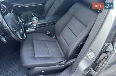 Универсал Mercedes-Benz E-Class 2010 в 