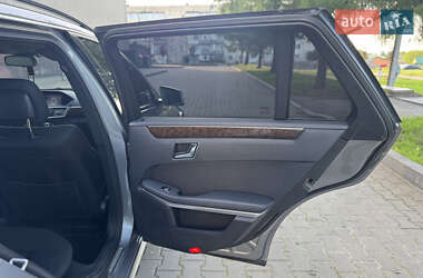 Универсал Mercedes-Benz E-Class 2010 в 