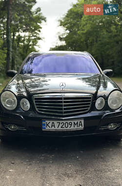 Седан Mercedes-Benz E-Class 2002 в 