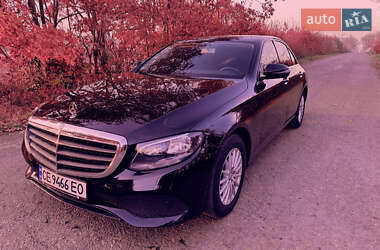 Седан Mercedes-Benz E-Class 2016 в 