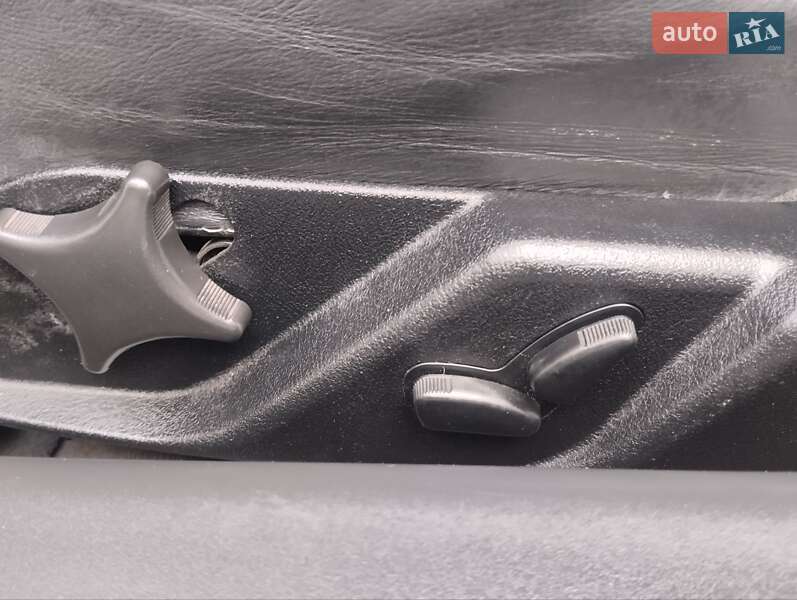 Седан Mercedes-Benz E-Class 2002 в Тульчине