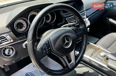 Седан Mercedes-Benz E-Class 2015 в 