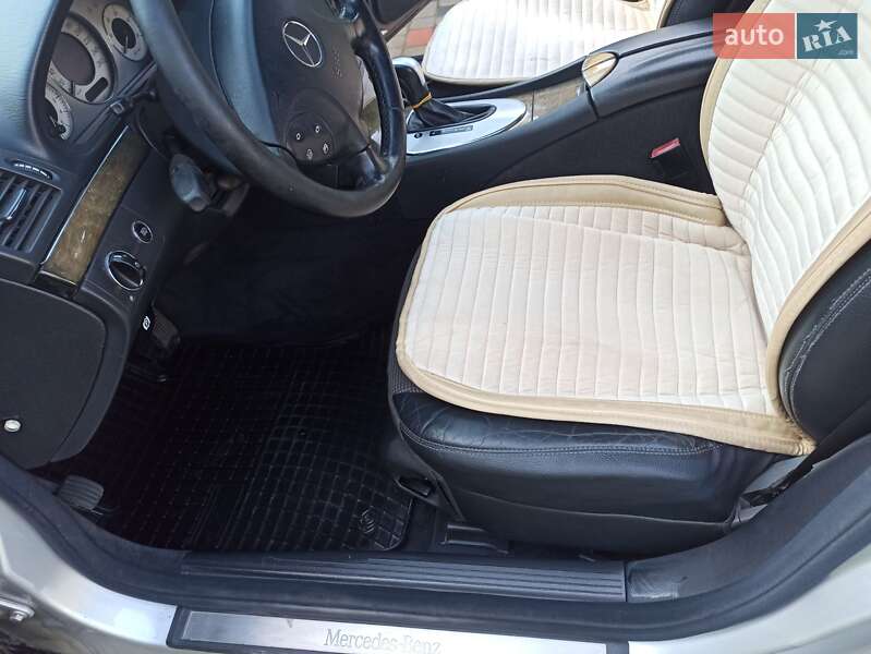 Седан Mercedes-Benz E-Class 2004 в Гайсину