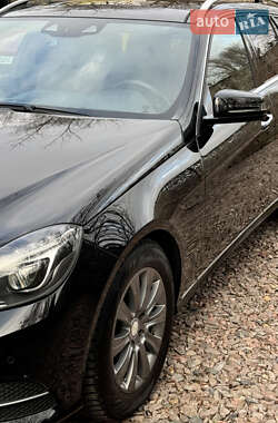 Універсал Mercedes-Benz E-Class 2013 в 