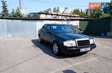 Седан Mercedes-Benz E-Class 1988 в 