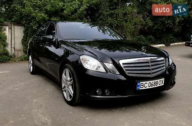 Седан Mercedes-Benz E-Class 2010 в Хмельницькому