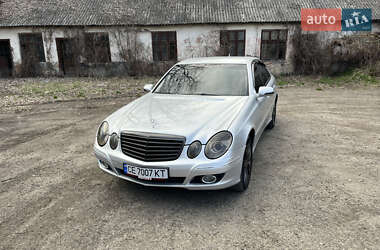 Седан Mercedes-Benz E-Class 2006 в Чернівцях