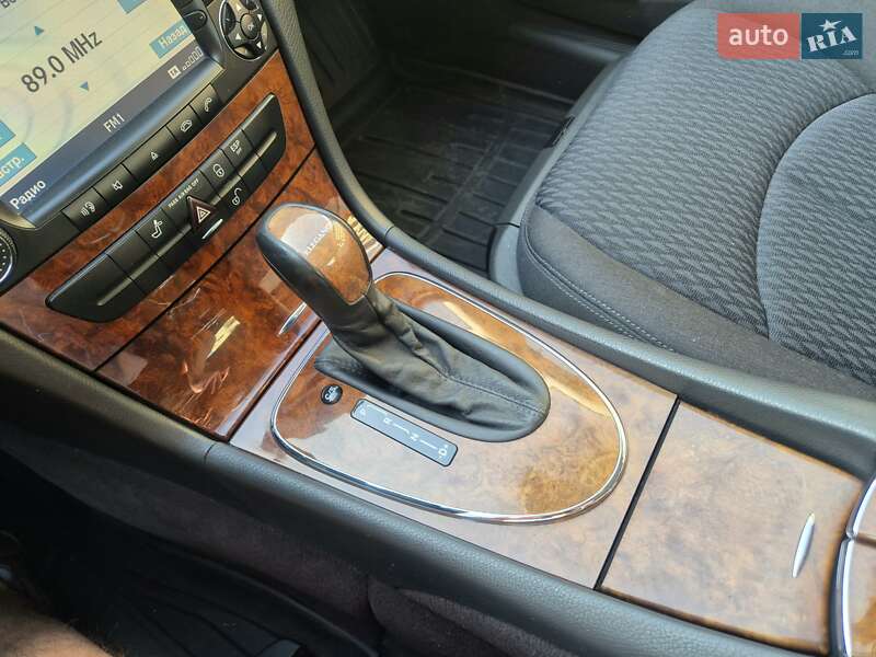 Седан Mercedes-Benz E-Class 2004 в Тернополе