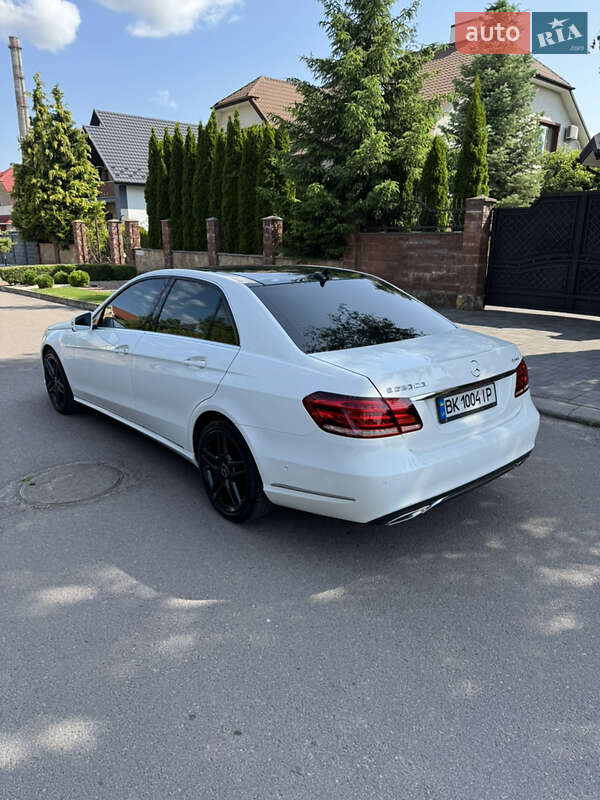 Седан Mercedes-Benz E-Class 2014 в Рівному