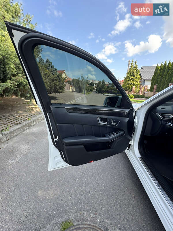 Седан Mercedes-Benz E-Class 2014 в Рівному