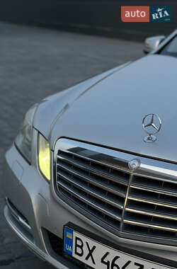 Седан Mercedes-Benz E-Class 2010 в 