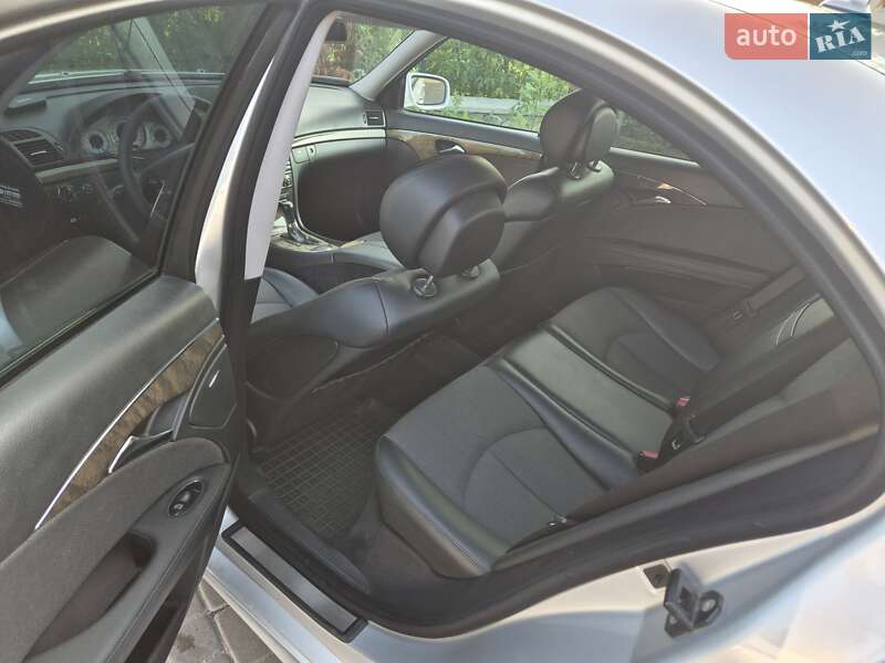 Седан Mercedes-Benz E-Class 2007 в Києві