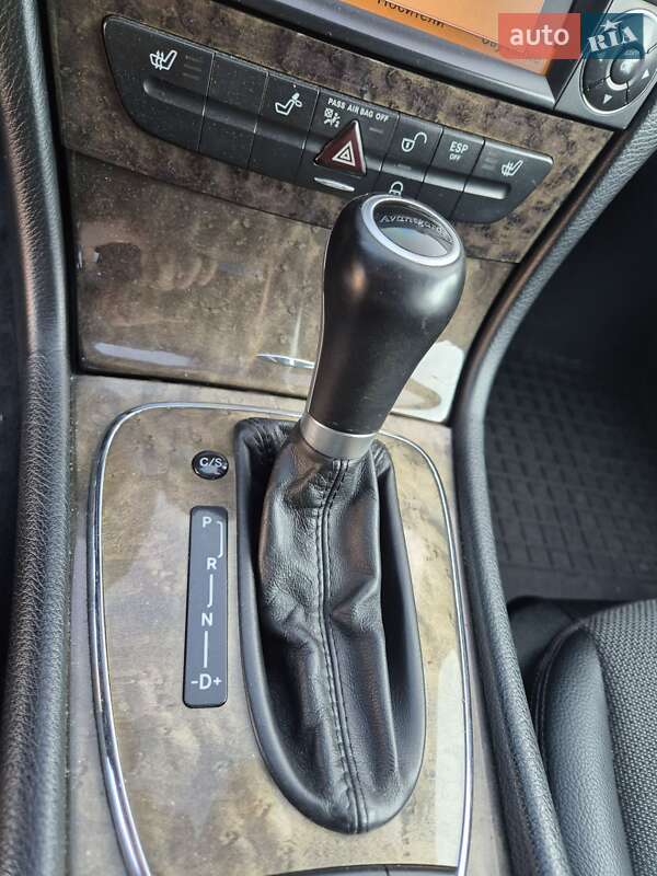 Седан Mercedes-Benz E-Class 2007 в Києві