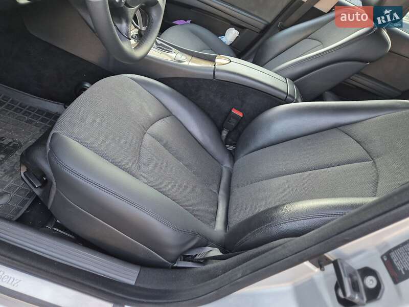 Седан Mercedes-Benz E-Class 2007 в Києві