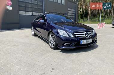Купе Mercedes-Benz E-Class 2010 в Львове