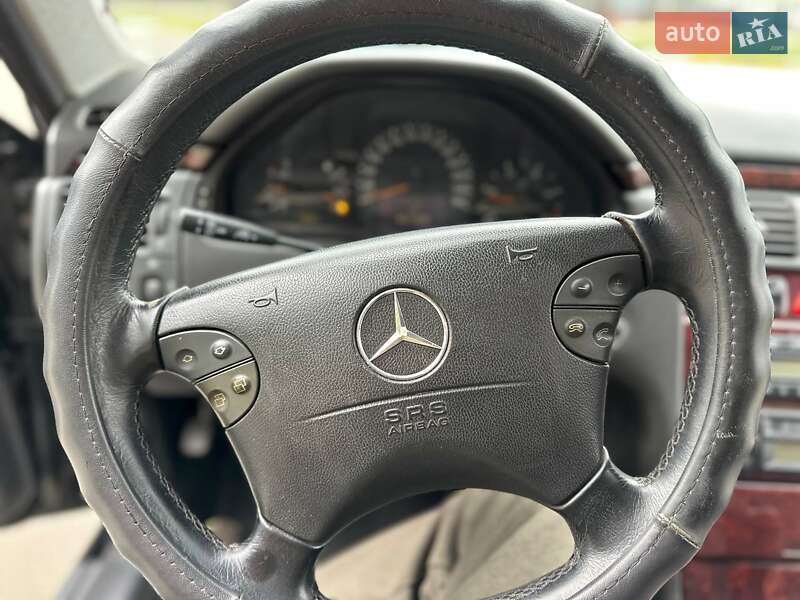Седан Mercedes-Benz E-Class 2002 в Ірпені фото 9 Седан Mercedes-Benz E-Class 2002 в Ірпені