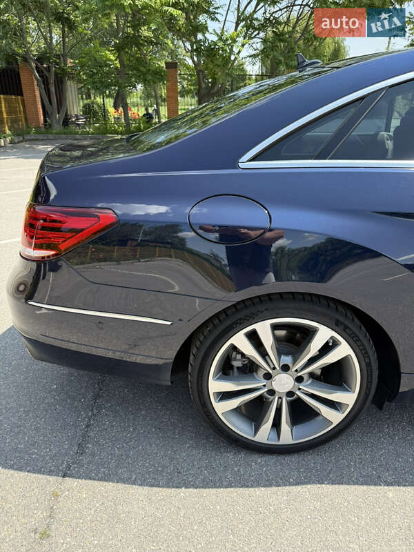 Купе Mercedes-Benz E-Class 2016 в Александрие