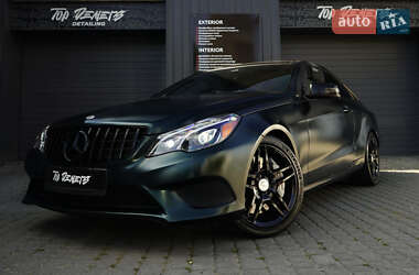 Купе Mercedes-Benz E-Class 2014 в 