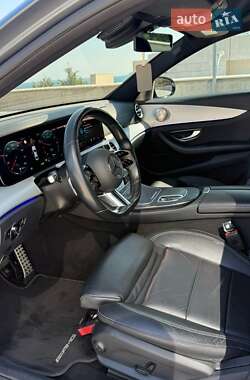 Седан Mercedes-Benz E-Class 2021 в 