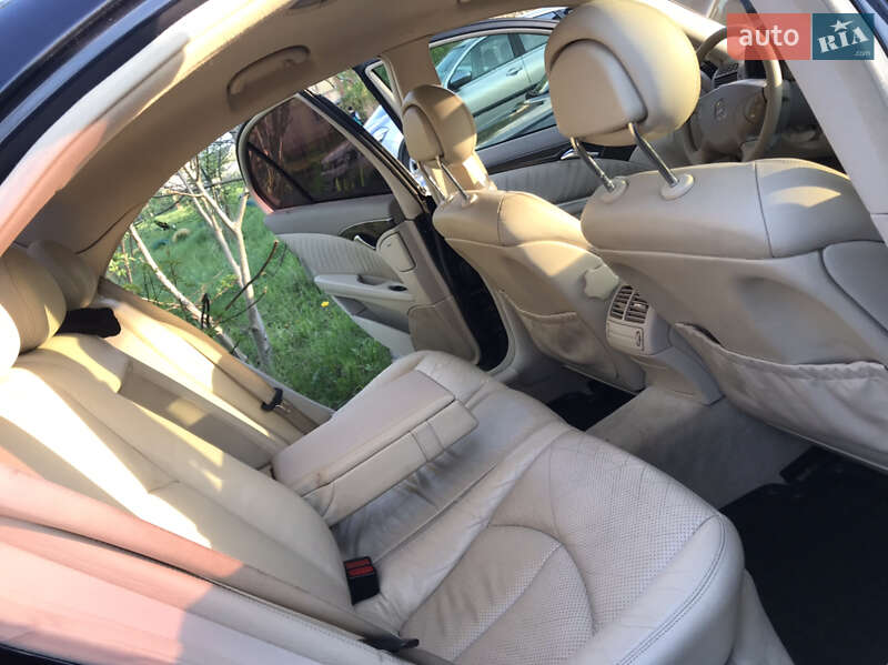 Седан Mercedes-Benz E-Class 2002 в Калуше