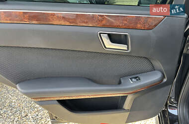 Седан Mercedes-Benz E-Class 2012 в 