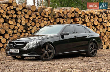 Седан Mercedes-Benz E-Class 2014 в Києві