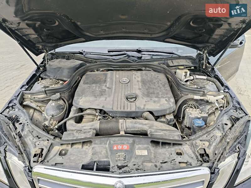 Універсал Mercedes-Benz E-Class 2010 в Луцьку