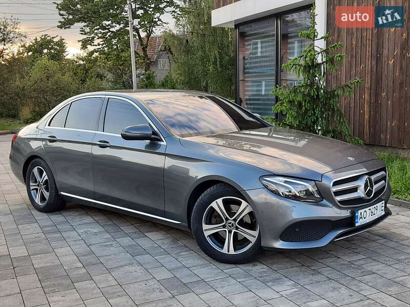 Седан Mercedes-Benz E-Class 2017 в Тячеві