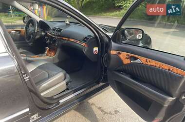 Седан Mercedes-Benz E-Class 2007 в 