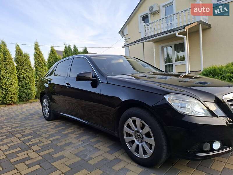 Седан Mercedes-Benz E-Class 2011 в Изяславе фото 16 Седан Mercedes-Benz E-Class 2011 в Изяславе
