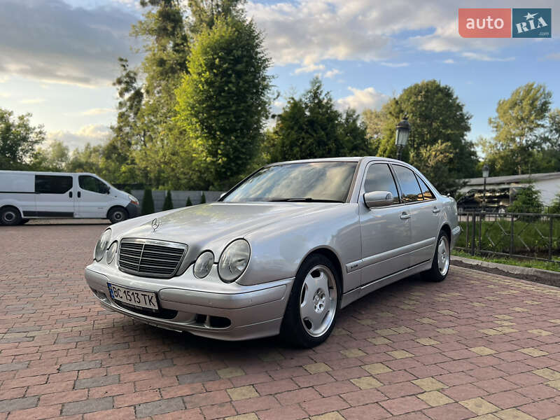 Mercedes-Benz E-Class 2000