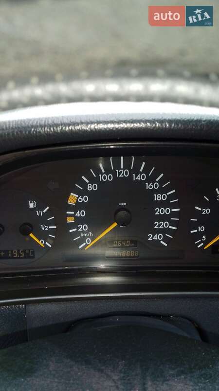 Універсал Mercedes-Benz E-Class 1999 в Запоріжжі фото 24 Універсал Mercedes-Benz E-Class 1999 в Запоріжжі