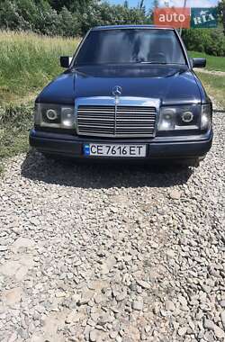Седан Mercedes-Benz E-Class 1992 в 
