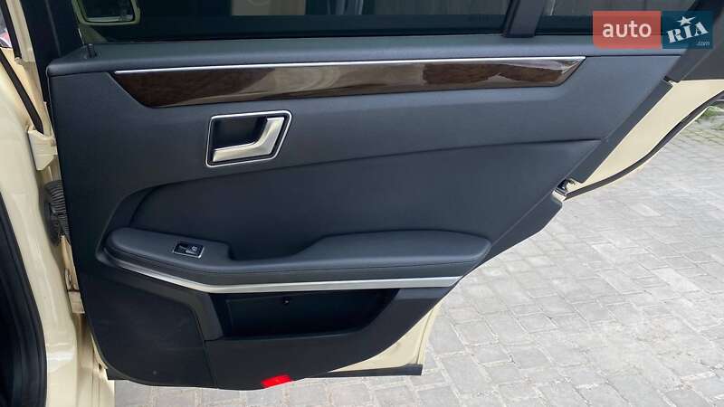 Универсал Mercedes-Benz E-Class 2013 в Виннице