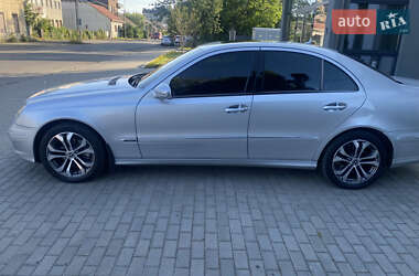 Седан Mercedes-Benz E-Class 2007 в 