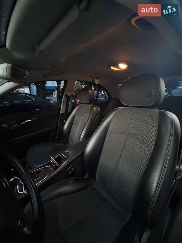 Седан Mercedes-Benz E-Class 2005 в Белой Церкви