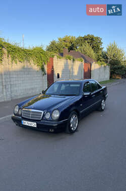 Седан Mercedes-Benz E-Class 1996 в Ровно